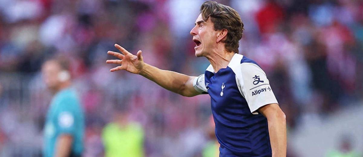 4比0！拜仁主场完胜热刺，主帅直言差距，热刺备战巴黎待逆袭