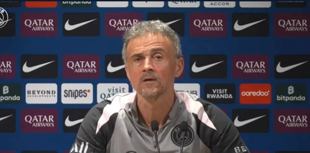 法甲！巴尔科拉一击毙命，杜埃失点，大巴黎1-0勒阿弗尔4分领跑！